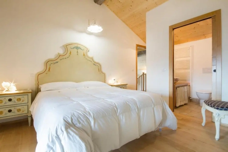 2 Bedrooms Cottage