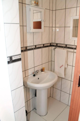 Memra Guest House