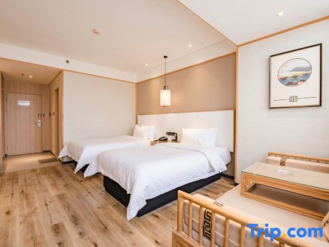 Premium Twin room
