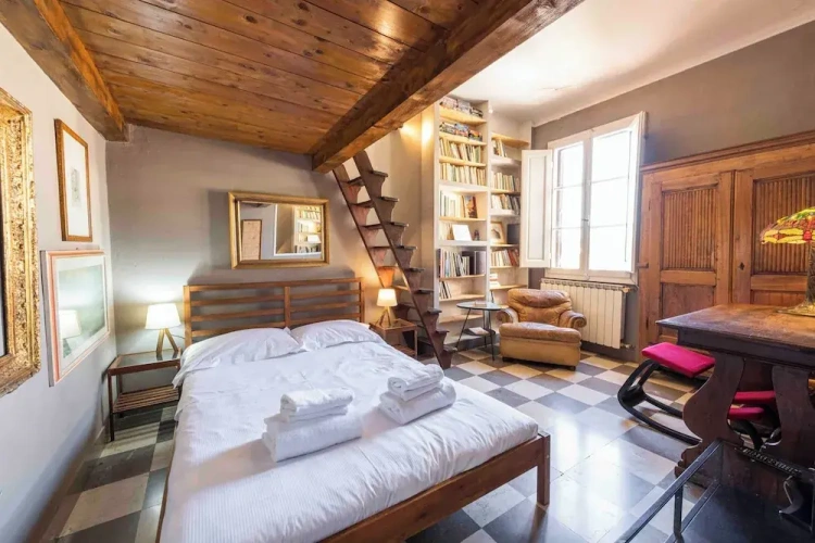 Classic Duplex room with balcony and with city view