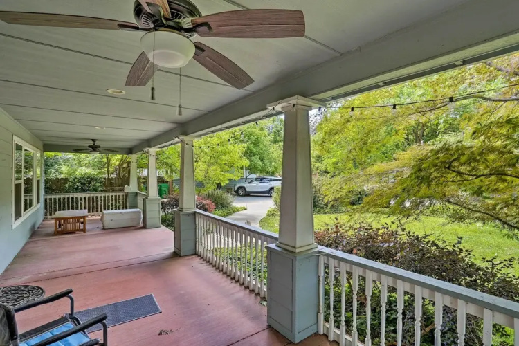 Spacious Downtown Chico Home ~ Half Mile to Csu!