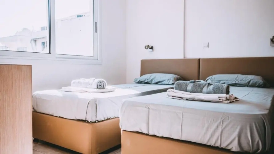 Standard Twin room with balcony