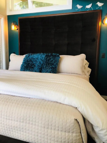 Seafoam Lodge