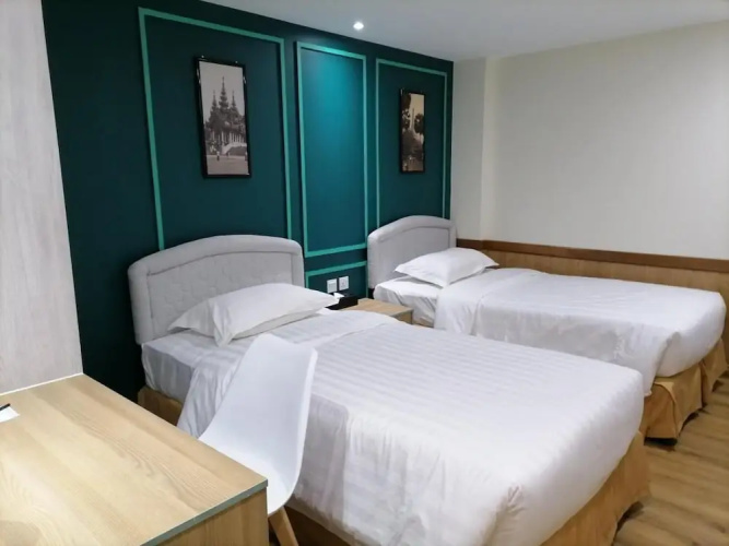 Sanctuary Hotel Yangon