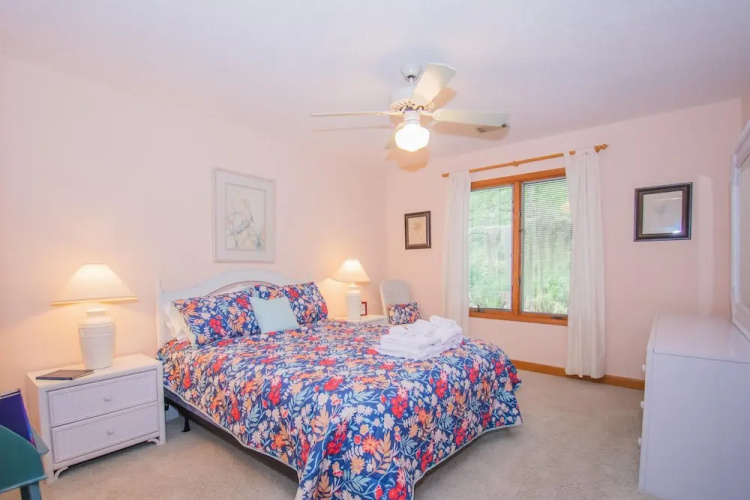 901 Gull Cove