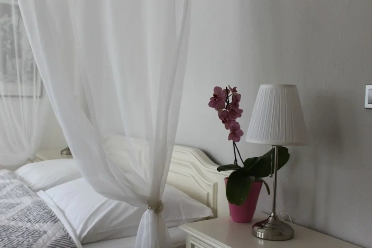 Standard Double room with city view