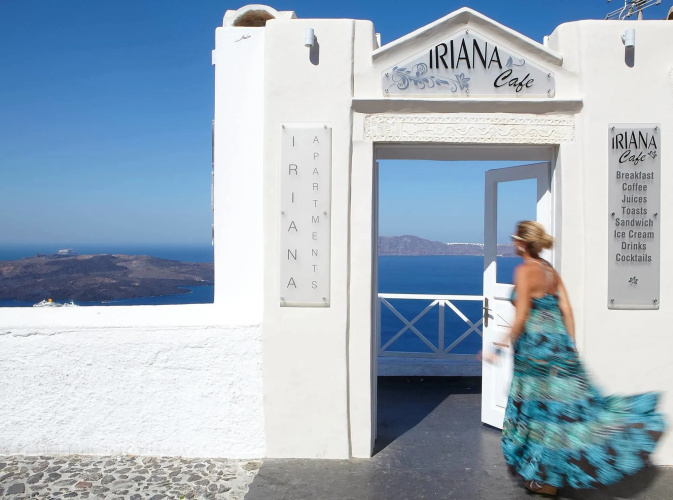 Iriana Suites - Santorini