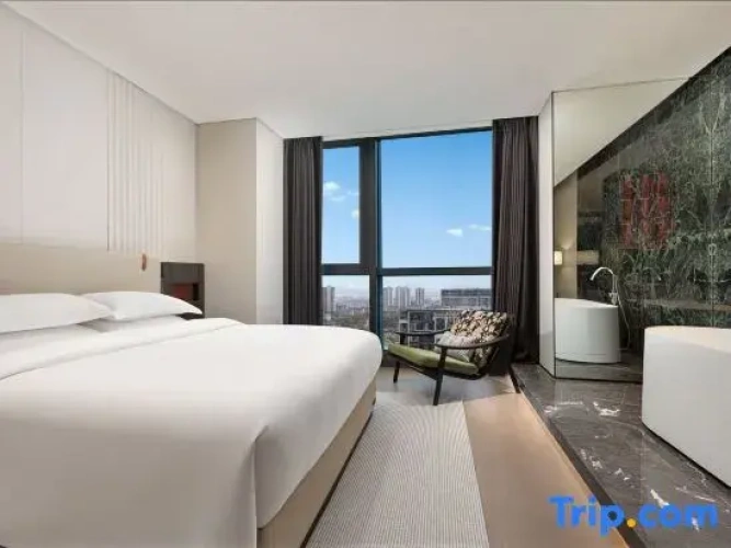 Double Suite with lake view