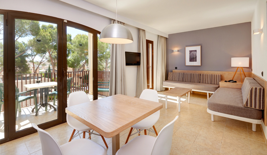 Protur Floriana Resort Aparthotel
