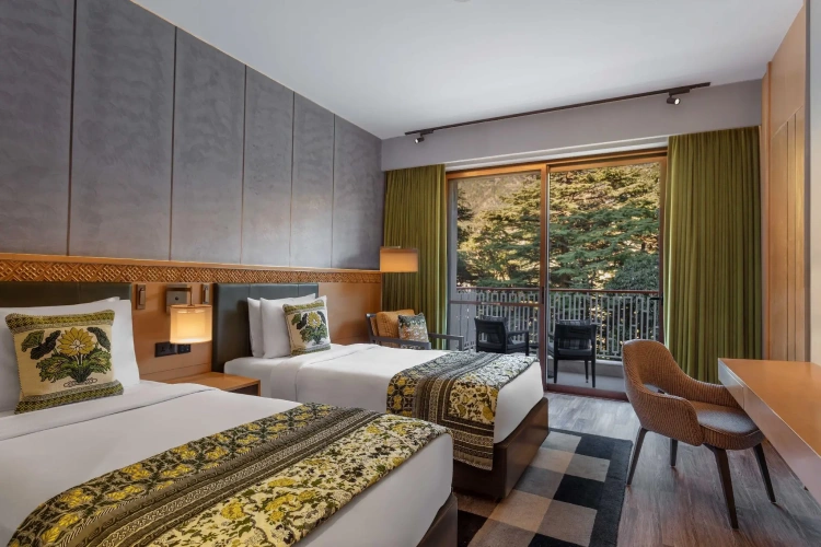 Twin room with balcony