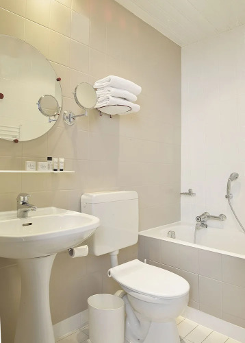 Standard Double room — Single Bed