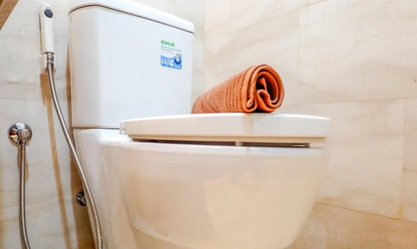 Suite Studio Apartment at Menteng Park