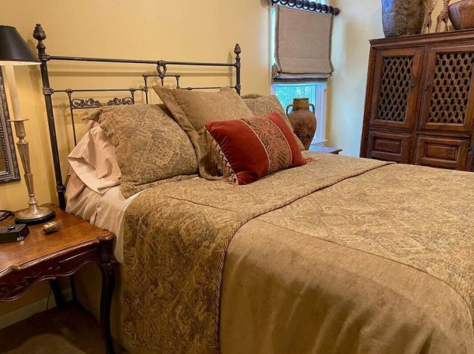 The Birdnest Inn