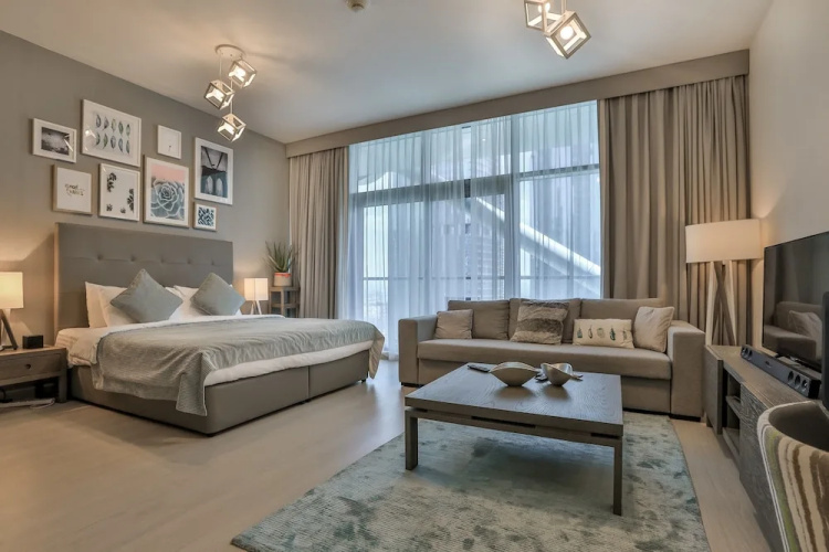 Driven Holiday Homes - Indigo Tower