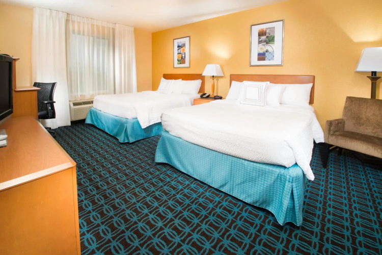 Fairfield Inn and Suites by Marriott Burley