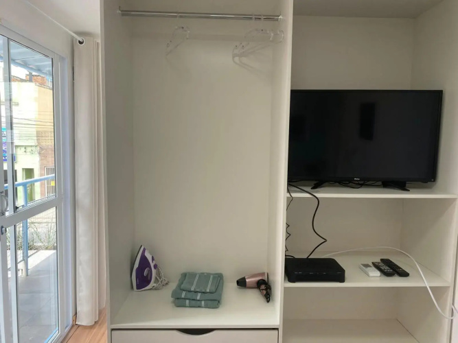 Loft container central c/ estacionamento