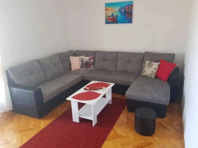 2 Bedrooms Apartment with balcony and with sea view