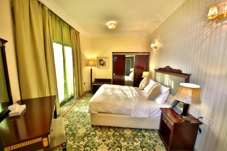 1 Bedroom Double Apartment