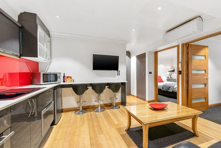 Double Suite