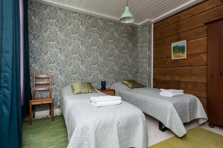 Pikisaari Guesthouse