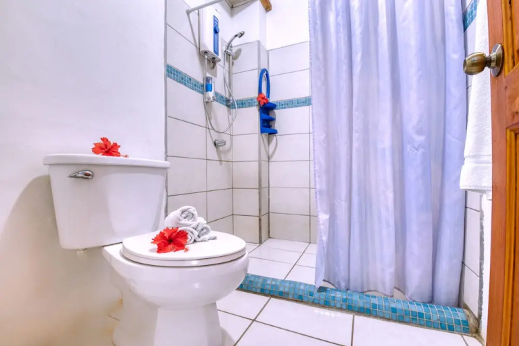CariPro Apartments