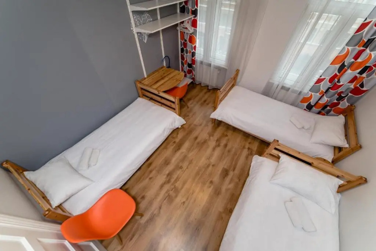 Orange Cat Rooms