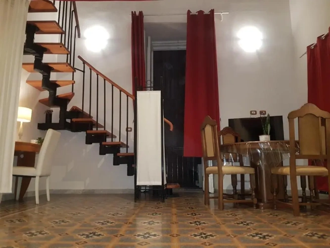 2 Bedrooms Triple Apartment