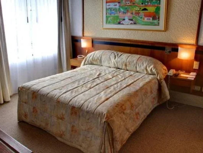 Suites Real 85