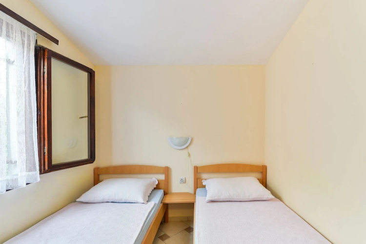 Apartment Milobara