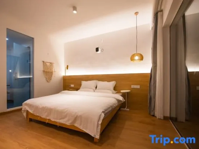 Standard room with river view