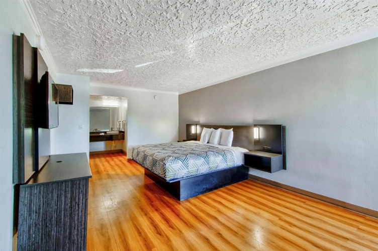 Motel 6 Fort Worth, TX - White Settlement