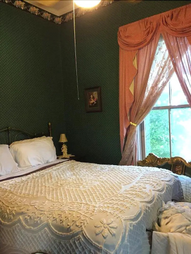 1873 Victorian Rose