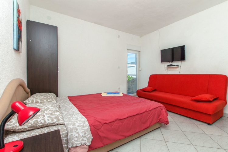 Apartments More