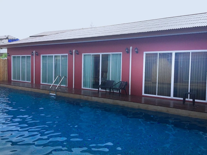 Deluxe Bungalow with balcony and with garden view