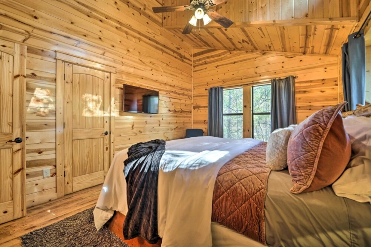 2 Bedrooms Cottage