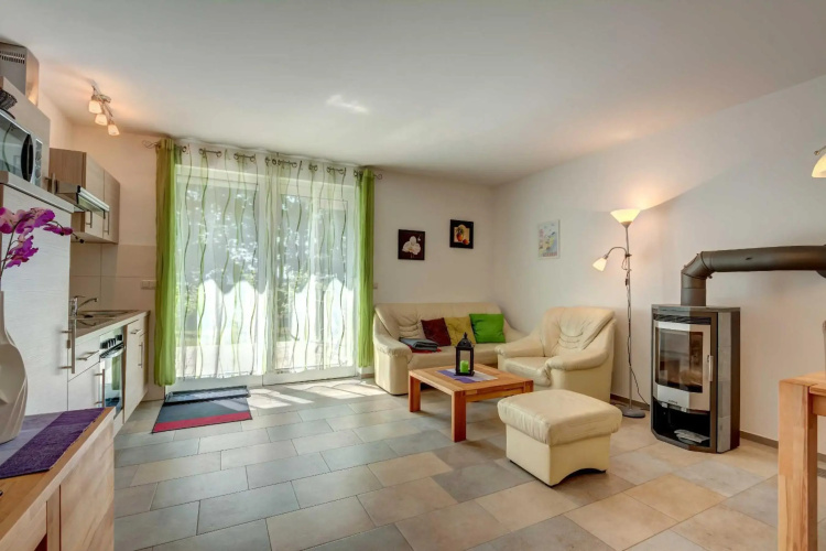 Haus Werder Wohnung 2 mit Kamin