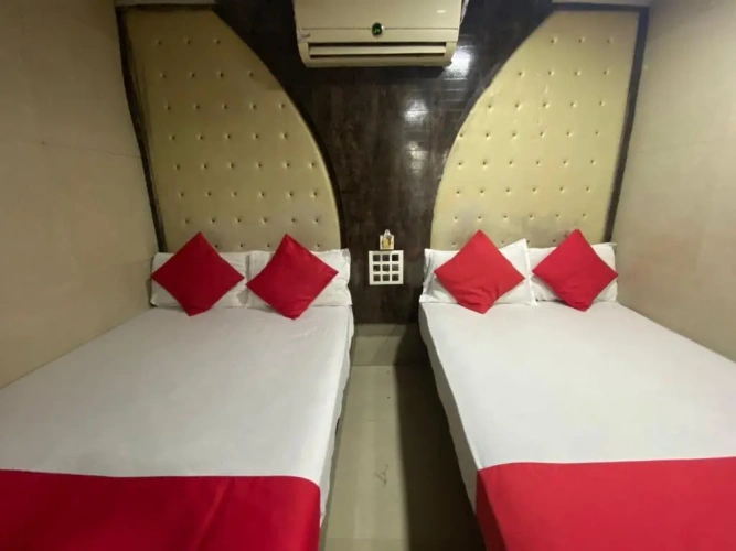 Deluxe Quadruple room