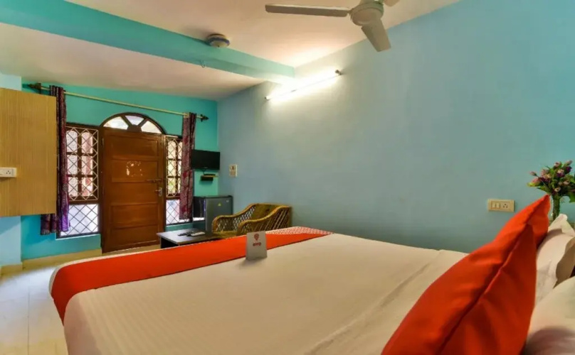 Palm Grove By OYO Rooms