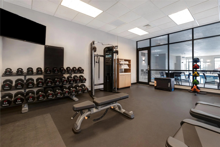 Doubletree By Hilton Davenport photo 23