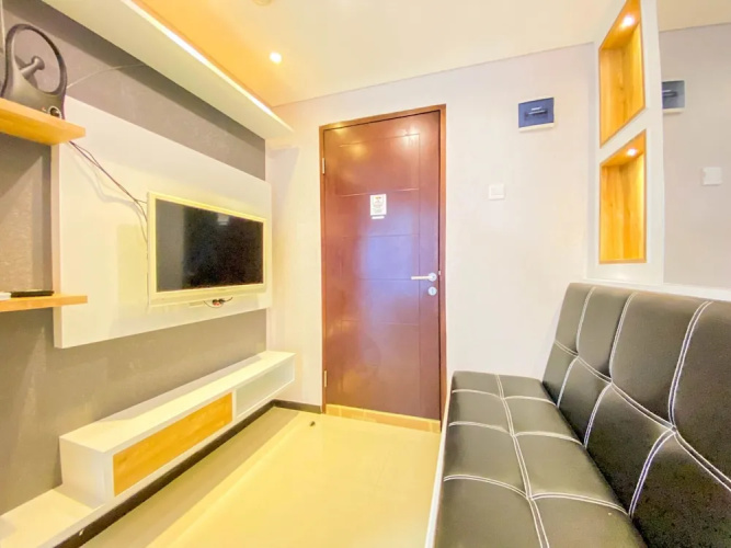 Cozy & Homey 1BR at Gateway Pasteur Apartment