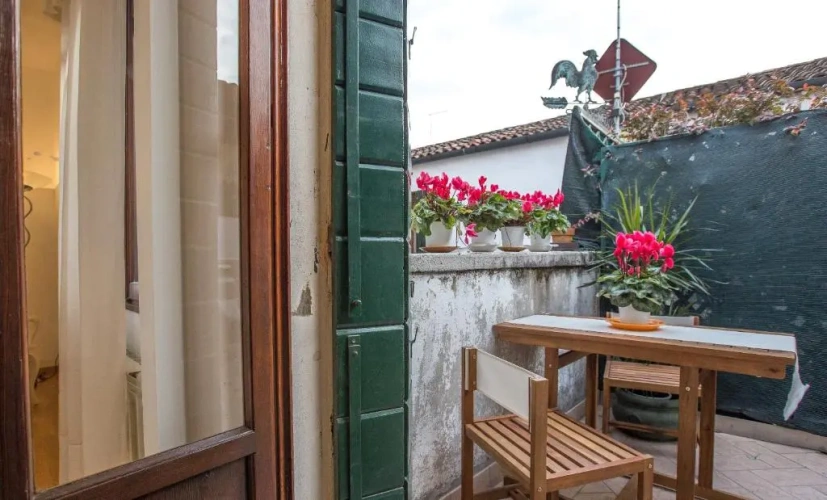 Grand Apartment