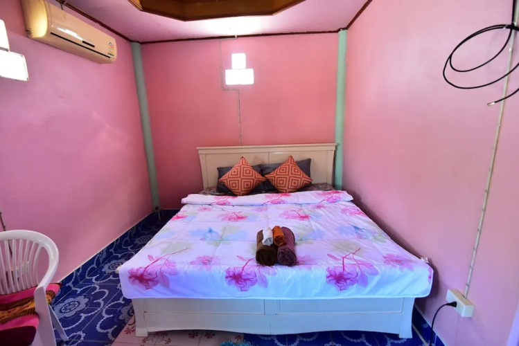 Lanta Danai Guesthouse
