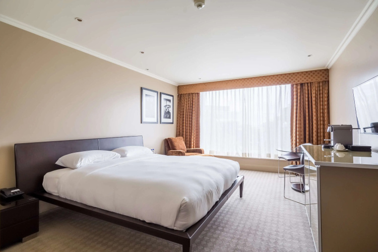 Radisson Blu Edwardian Heathrow Hotel & Conference Centre, London photo 8