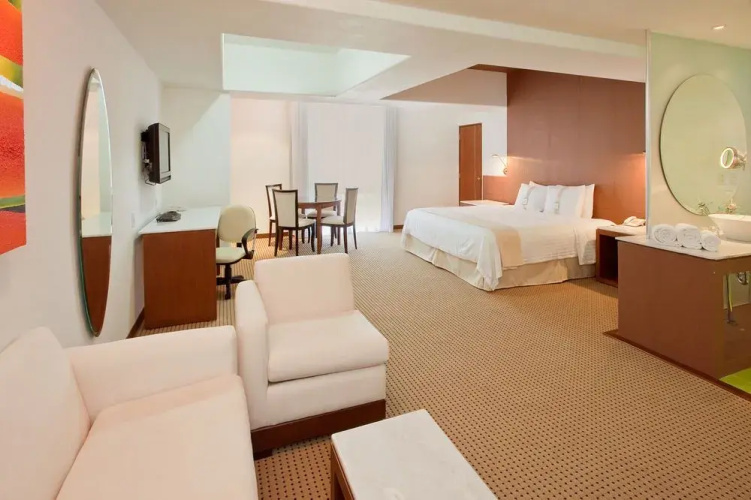 Holiday Inn