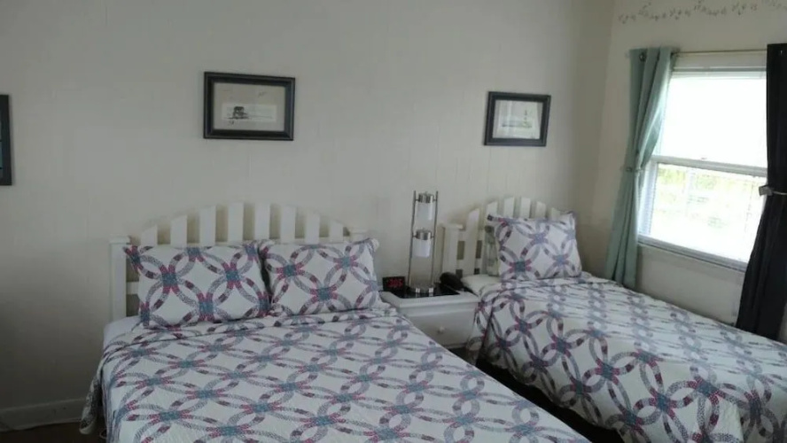Midway Lodging