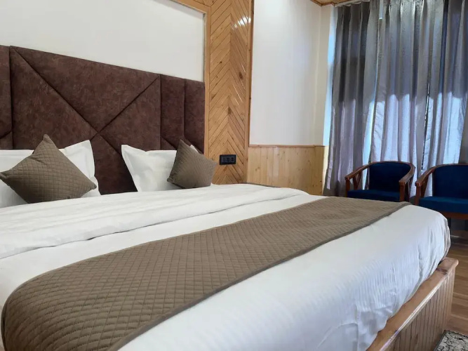 Hotel Mountain Blue Manali