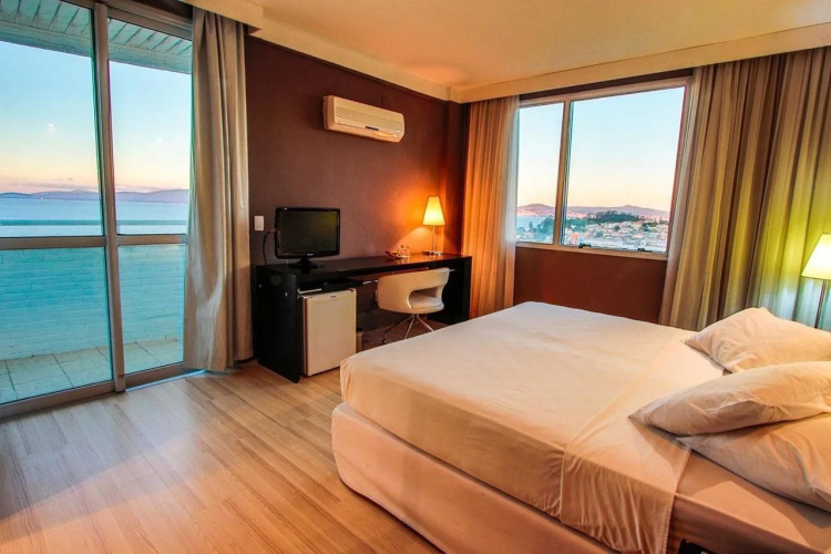 Favorita Golden Hotel e Eventos