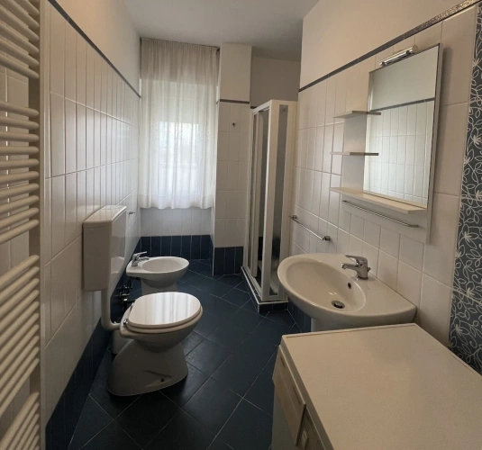 2 Bedrooms Apartment with balcony and with city view