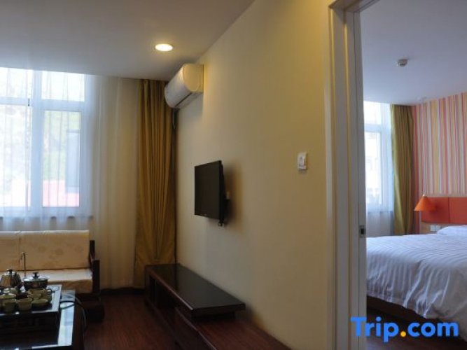 Homeinn Express Hotel (Laishui Yesanpo)
