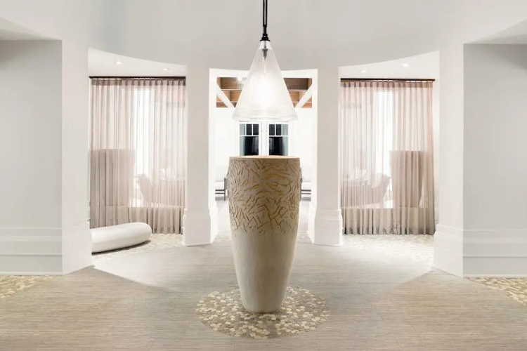 Emerson Resort & Spa